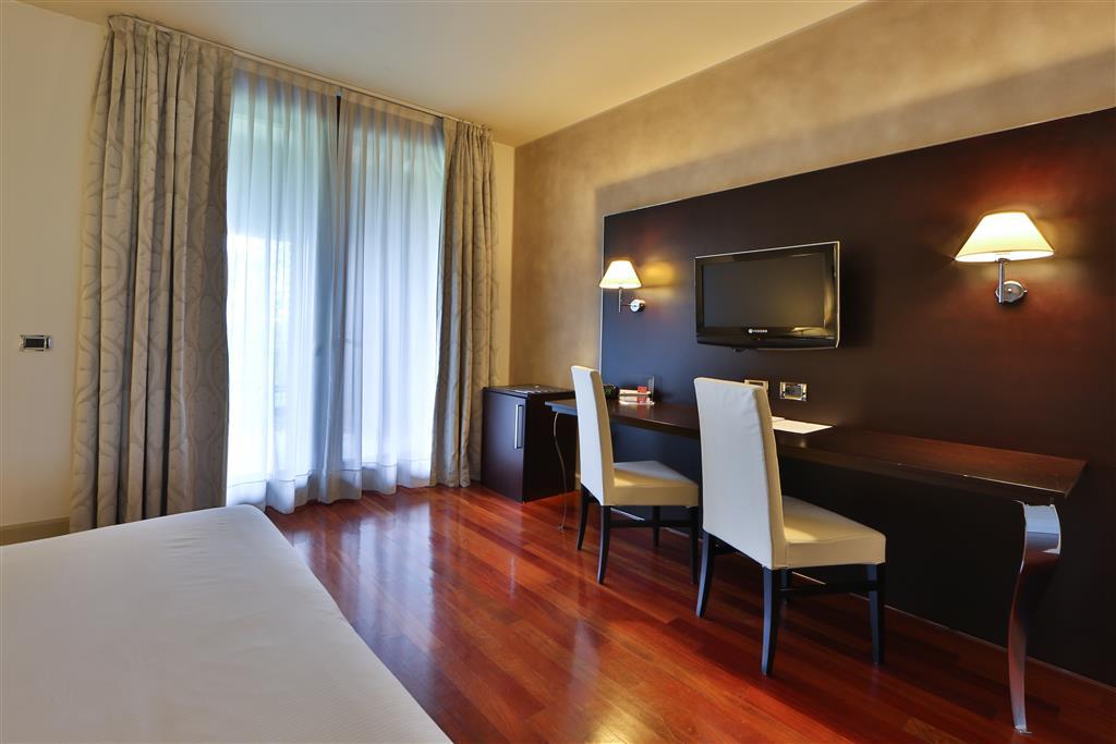 Cremona Palace Hotel Costa Santʼ Abramo Chambre photo